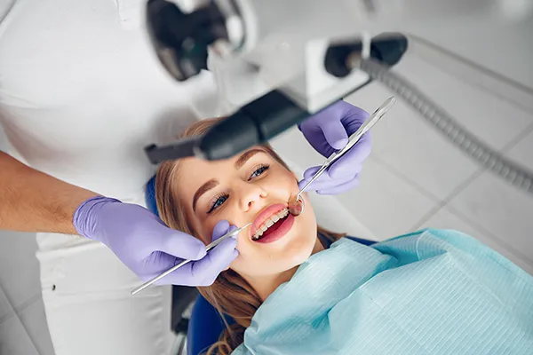 Chirurgien-dentiste Sillingy – traitements personnalisés et suivi de votre santé bucco-dentaire